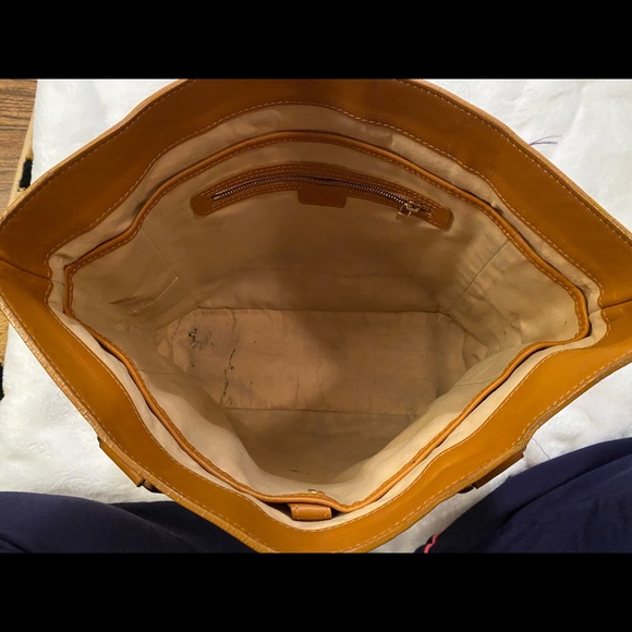 Louis Vuitton Beige Monogram Mini Lin Lucille GM - Picture 14 of 14